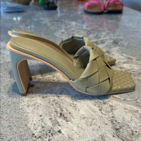 NWOB Rienda Sage Green Woven and Wood Heeled Sandals - Picture 6 of 9